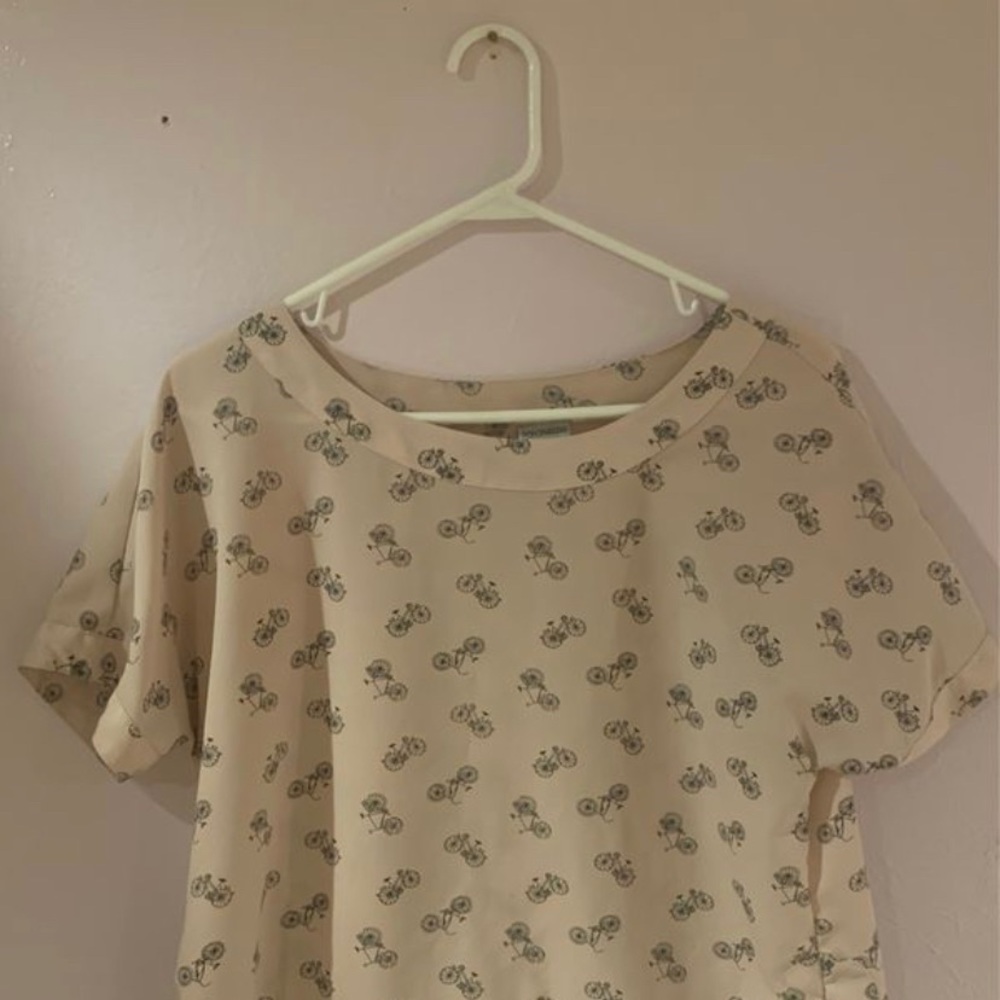 Bicycle blouse